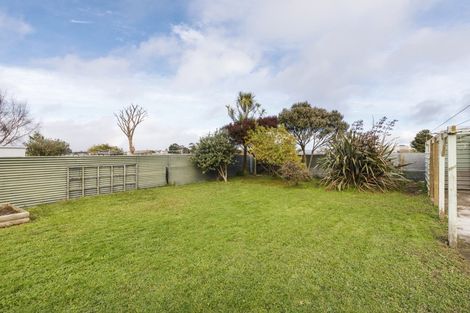 Photo of property in 20 Esk Street, Roslyn, Palmerston North, 4414