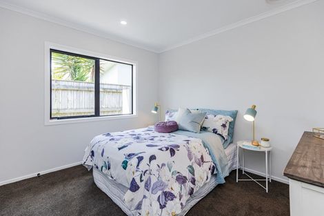 Photo of property in 5 Golf Vue Place, Castlecliff, Whanganui, 4501