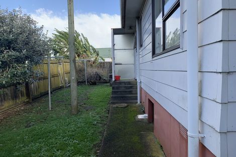 Photo of property in 1/10 Taitimu Drive, Weymouth, Auckland, 2103