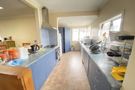 Photo of property in 14 Northcote Road, Takapuna, Auckland, 0622