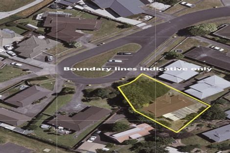 Photo of property in 16 Churchill Terrace, Waiuku, 2123