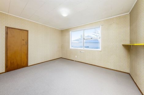 Photo of property in 3 Crampton Place, Manurewa, Auckland, 2102