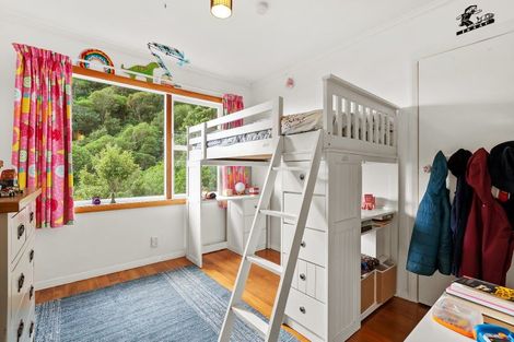 Photo of property in 57 Rona Street, Eastbourne, Lower Hutt, 5013