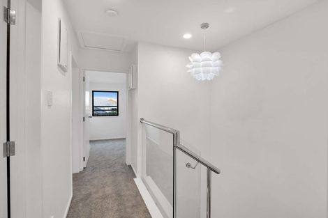 Photo of property in 3/25 Parkinson Avenue, Wesley, Auckland, 1041