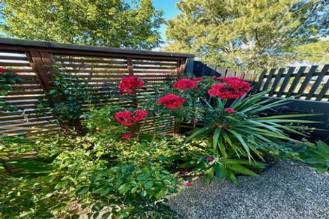 Photo of property in 10 Battersby Avenue, Mount Roskill, Auckland, 1041