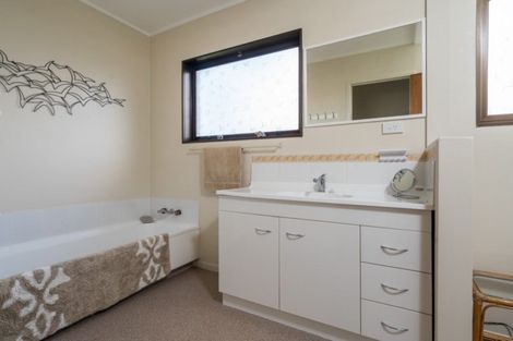 Photo of property in 5 Celtic Place, Waipu, 0510