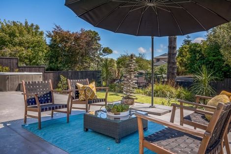 Photo of property in 17 Douglas Street, Paraparaumu Beach, Paraparaumu, 5032