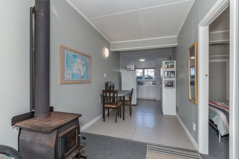 Photo of property in 1/2 Himatangi Street, Himatangi Beach, Foxton, 4891