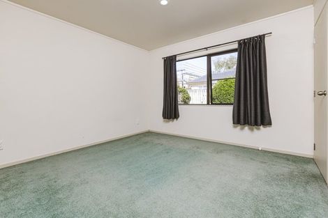Photo of property in 48a Clevedon Road, Papakura, 2110