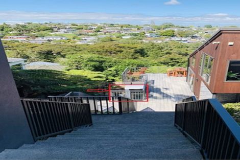 Photo of property in 44a Glen Vista Place, Bayview, Auckland, 0629