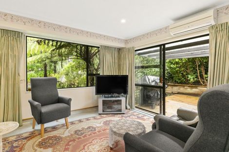 Photo of property in 23b Thatcher Crescent, Crofton Downs, Wellington, 6035