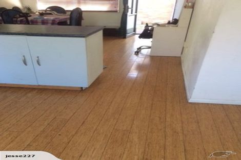 Photo of property in 29a Tane Road, Laingholm, Auckland, 0604