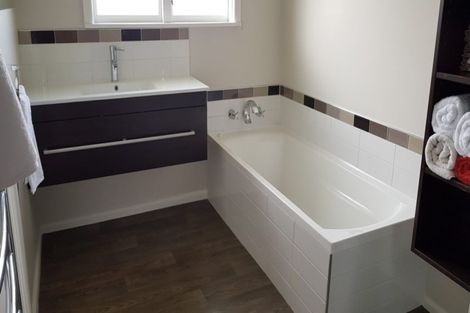 Photo of property in 15 Powell Crescent, Ilam, Christchurch, 8041