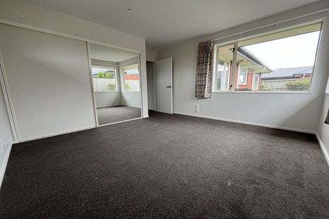 Photo of property in 9 Kydd Lane, Hornby, Christchurch, 8042