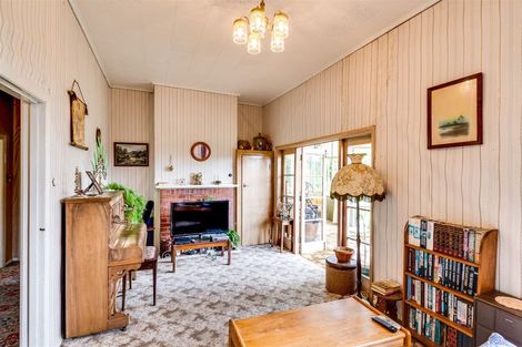 Photo of property in 877 Hendley Road, Patoka, Napier, 4186