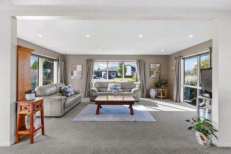 Photo of property in 13 Lynley Drive, West Melton, 7618