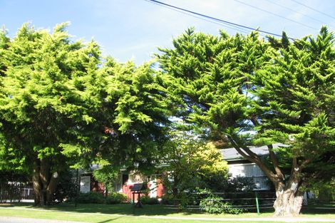 Photo of property in 12 Manuka Street, Stokes Valley, Lower Hutt, 5019