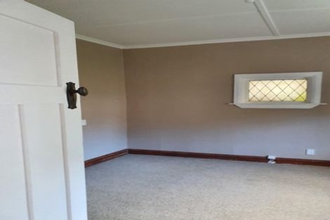 Photo of property in 22 Chamberlain Road, Karori, Wellington, 6012