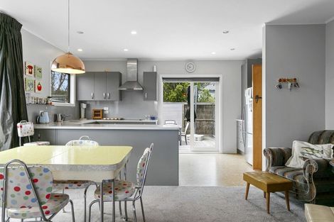 Photo of property in 71 Rainbow Drive, Rainbow Point, Taupo, 3330