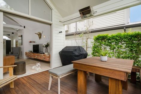 Photo of property in 16 Liquidambar Drive, Hobsonville, Auckland, 0616