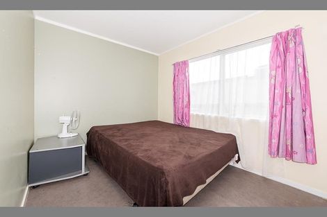 Photo of property in 145 Universal Drive, Henderson, Auckland, 0610