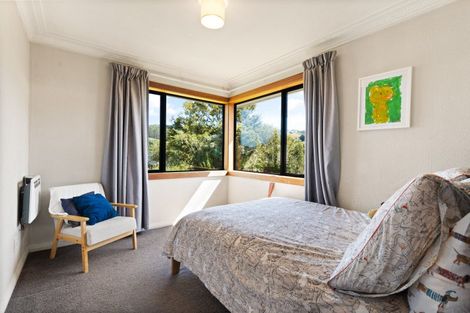 Photo of property in 332 Kenmure Road, Kenmure, Dunedin, 9011