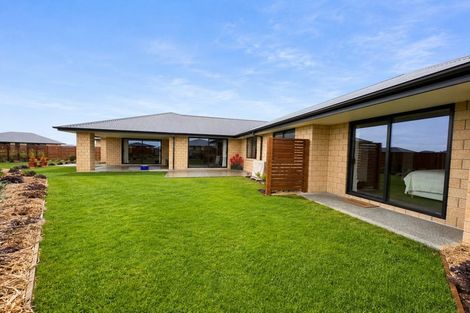 Photo of property in 6 Tauhou Place, Leeston, 7632