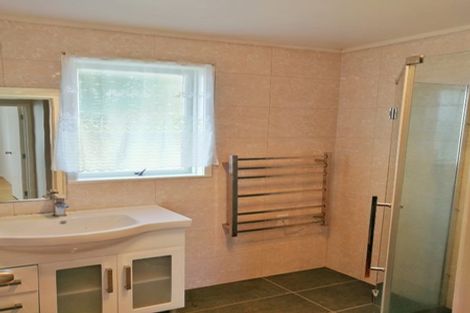 Photo of property in 61 Helena Street, Massey, Auckland, 0614