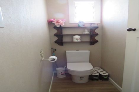 Photo of property in 54 Broughton Street, Gore, 9710