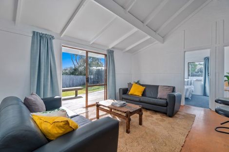 Photo of property in 64 Oyster Drive, Cooks Beach, Whitianga, 3591