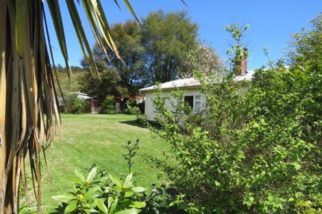 Photo of property in 73 Shiel Street, Reefton, 7830