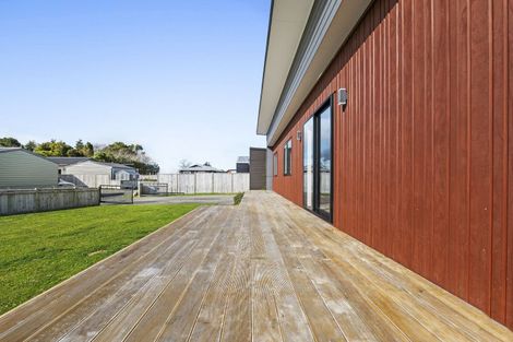 Photo of property in 7 Manatu Lane, Inglewood, 4330