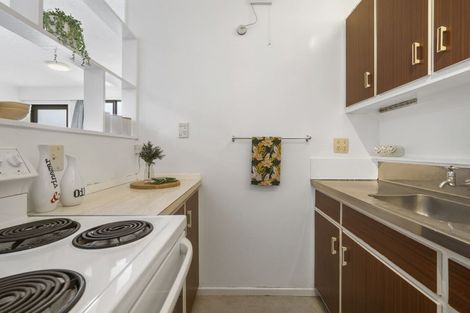 Photo of property in 6/4 Derby Street, Mount Victoria, Wellington, 6011