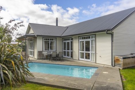 Photo of property in 4 Daniel Street, Martinborough, 5711