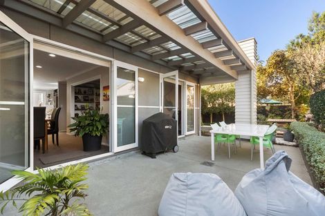 Photo of property in 49 Clare Street, Cambridge, 3434