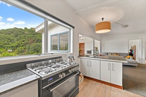 Photo of property in 13 Arthur Crescent, Waikawa, Picton, 7220