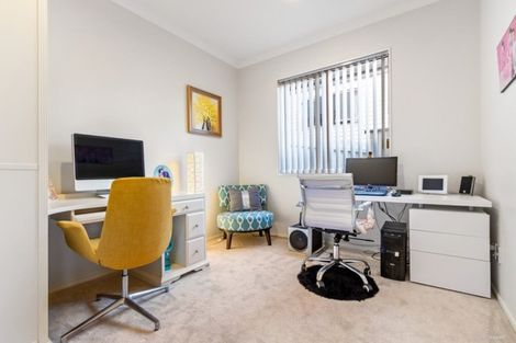 Photo of property in 20 Ravello Rise, Flat Bush, Auckland, 2019