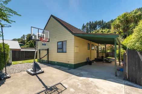 Photo of property in 5 Hillside Lane, The Brook, Nelson, 7010