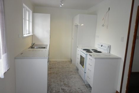 Photo of property in 43 Totara Park Road, Clouston Park, Upper Hutt, 5018