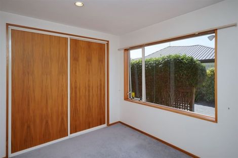 Photo of property in 30 Althorp Place, Avonhead, Christchurch, 8042