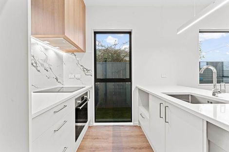 Photo of property in 1/113 Flanshaw Road, Te Atatu South, Auckland, 0610