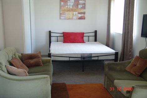 Photo of property in 62 Farquhars Road, Redwood, Christchurch, 8051