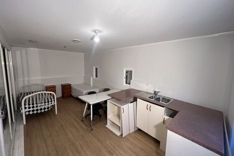 Photo of property in 22 Orion Place, Hillcrest, Auckland, 0627