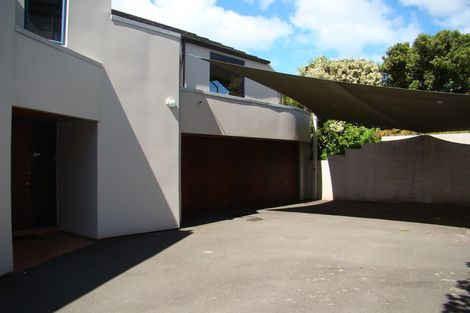 Photo of property in 143 Moncks Spur Road, Redcliffs, Christchurch, 8081