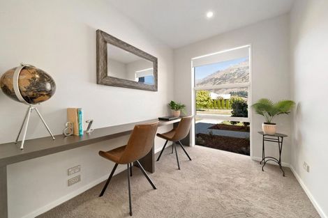 Photo of property in 1 Oxfordshire Avenue, Lower Shotover, Queenstown, 9304
