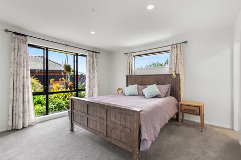 Photo of property in 43 Broadhaven Avenue, Parklands, Christchurch, 8083