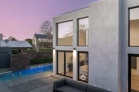 Photo of property in 100 Glandovey Road, Fendalton, Christchurch, 8052