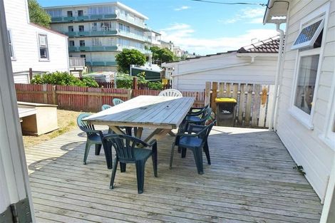Photo of property in 68 Rintoul Street, Newtown, Wellington, 6021