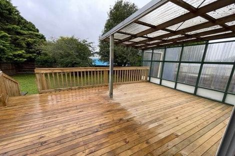 Photo of property in 24 Becker Drive, Weymouth, Auckland, 2103