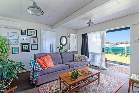 Photo of property in 7a Seafront Road, Castlecliff, Whanganui, 4501